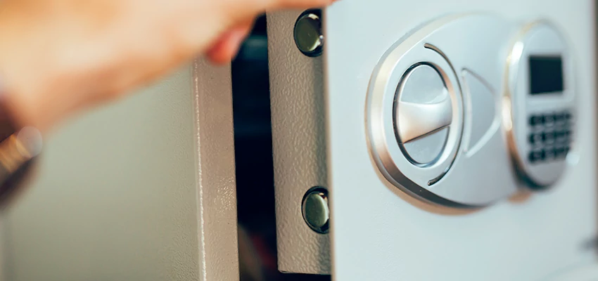 Fingerprint Safe Openers in San Juan Capistrano, CA